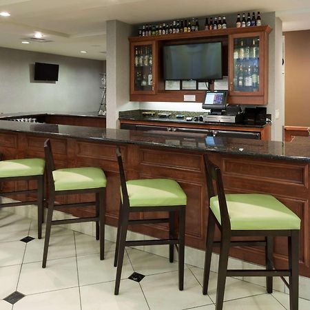 Hilton Garden Inn Austin North Екстериор снимка