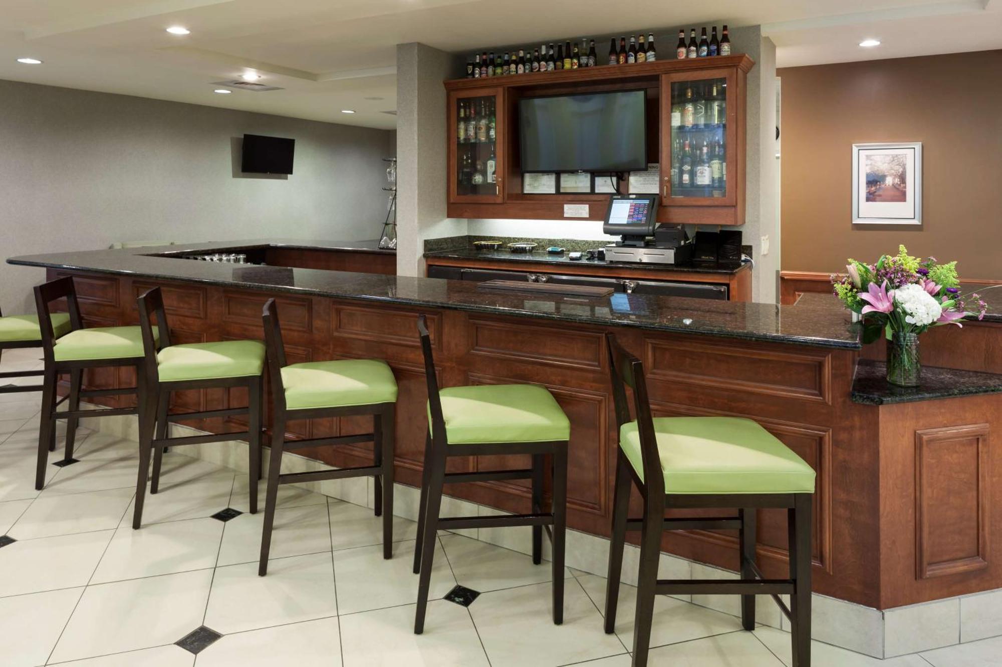 Hilton Garden Inn Austin North Екстериор снимка