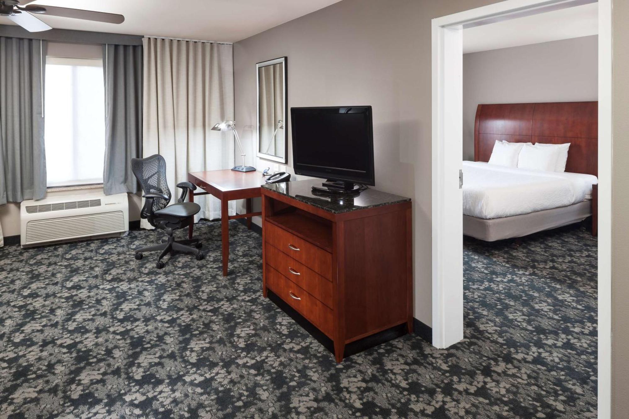 Hilton Garden Inn Austin North Екстериор снимка