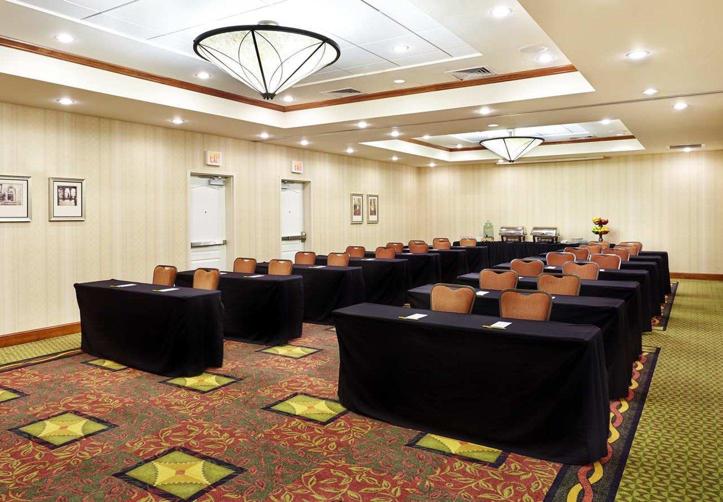 Hilton Garden Inn Austin North Екстериор снимка